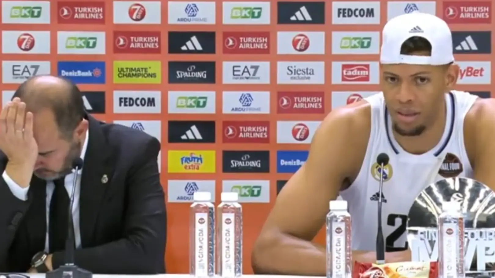 Edy Tavares hace llorar a Chus Mateo Edy Tavares hace llorar a Chus Mateo