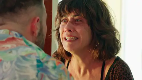 Yolanda sufre un ataque de nervios al hablar con Paloma: “Era ella, Alba está viva” Yolanda sufre un ataque de nervios al hablar con Paloma: “Era ella, Alba está viva”