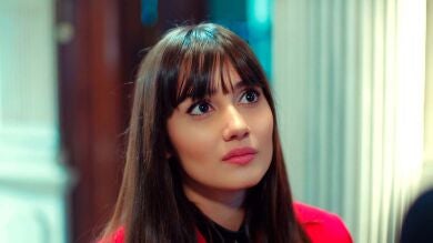 Alihan trata de reconquistar a Zeynep pero ella no puede volver con él: 