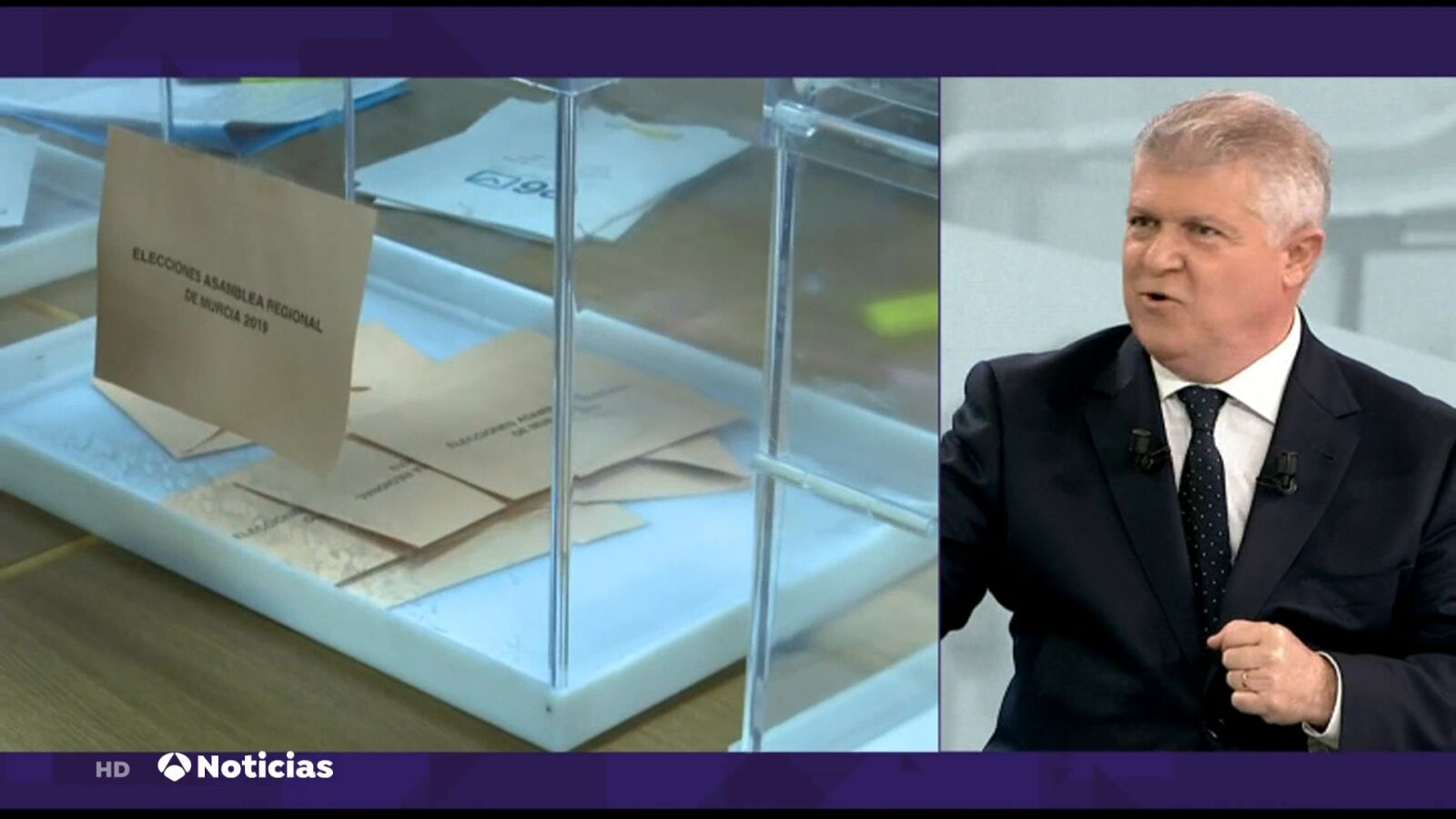 El candidato del PSOE José Vélez: 