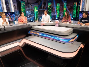 &iquest;Es m&aacute;s importante el f&iacute;sico o la inteligencia? Juan del Val y Nuria Roca se mojan en 'El Hormiguero'
