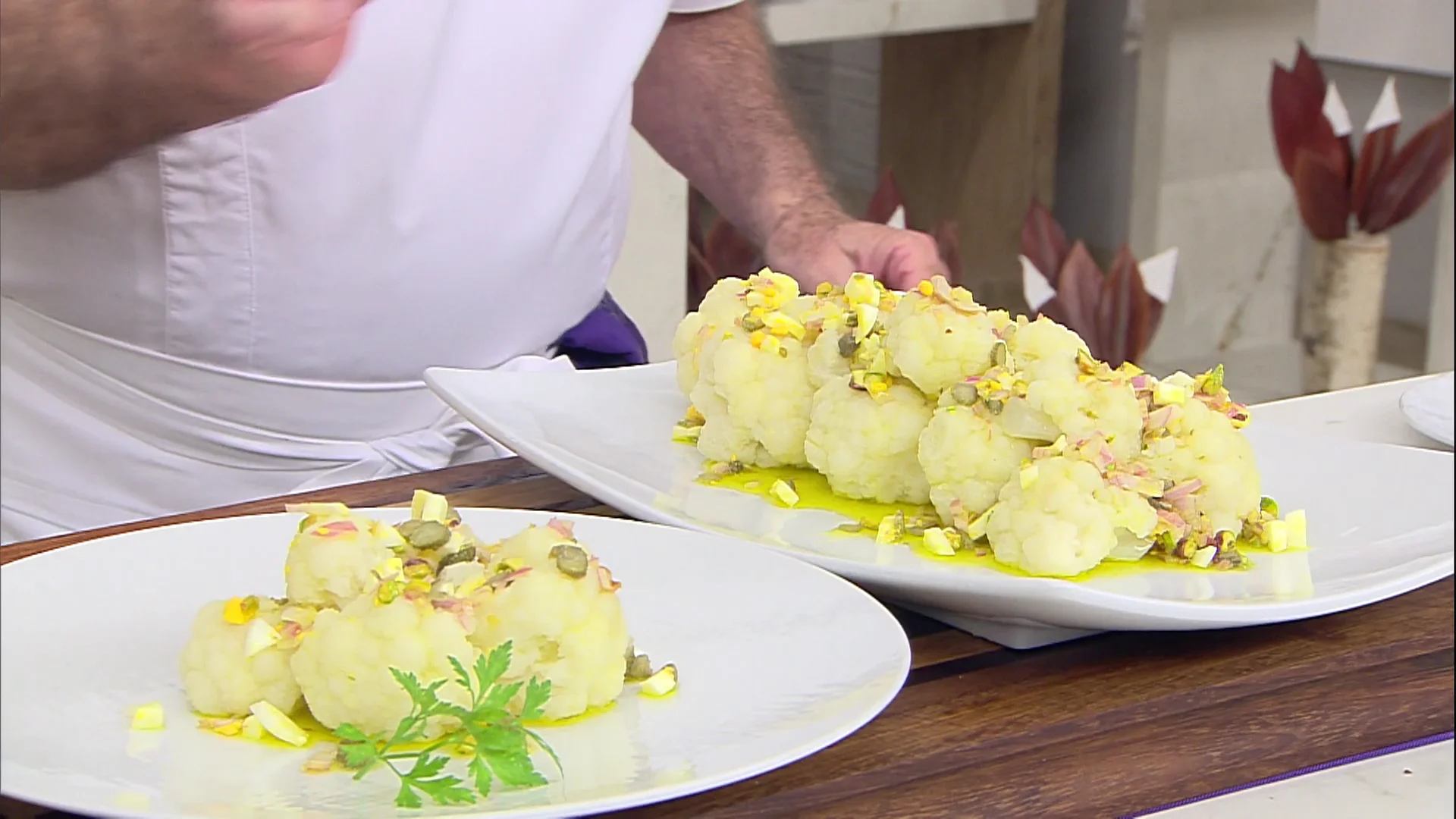 Una receta extra saludable de Karlos Arguiñano: coliflor al vapor con vinagreta Una receta extra saludable de Karlos Arguiñano: coliflor al vapor con vinagreta