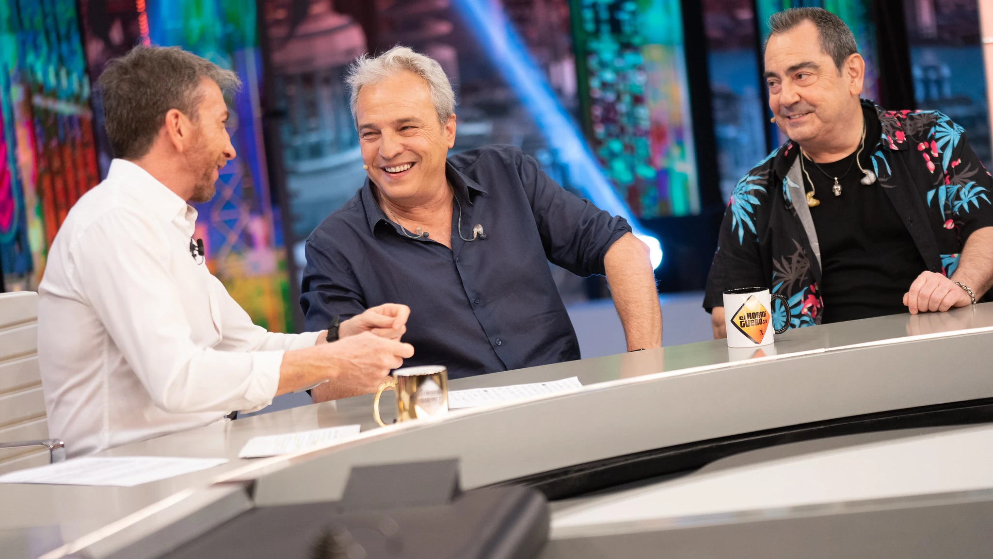 Los Hombres G confiesan su primera experiencia en América: "Se coló una chica por la ventana" Los Hombres G confiesan su primera experiencia en América: "Se coló una chica por la ventana"