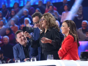 La anécdota de Lolita que tumba la imagen de ‘hombre triste’ de José Luis Perales: “Me aguantó la borrachera” La anécdota de Lolita que tumba la imagen de ‘hombre triste’ de José Luis Perales: “Me aguantó la borrachera”