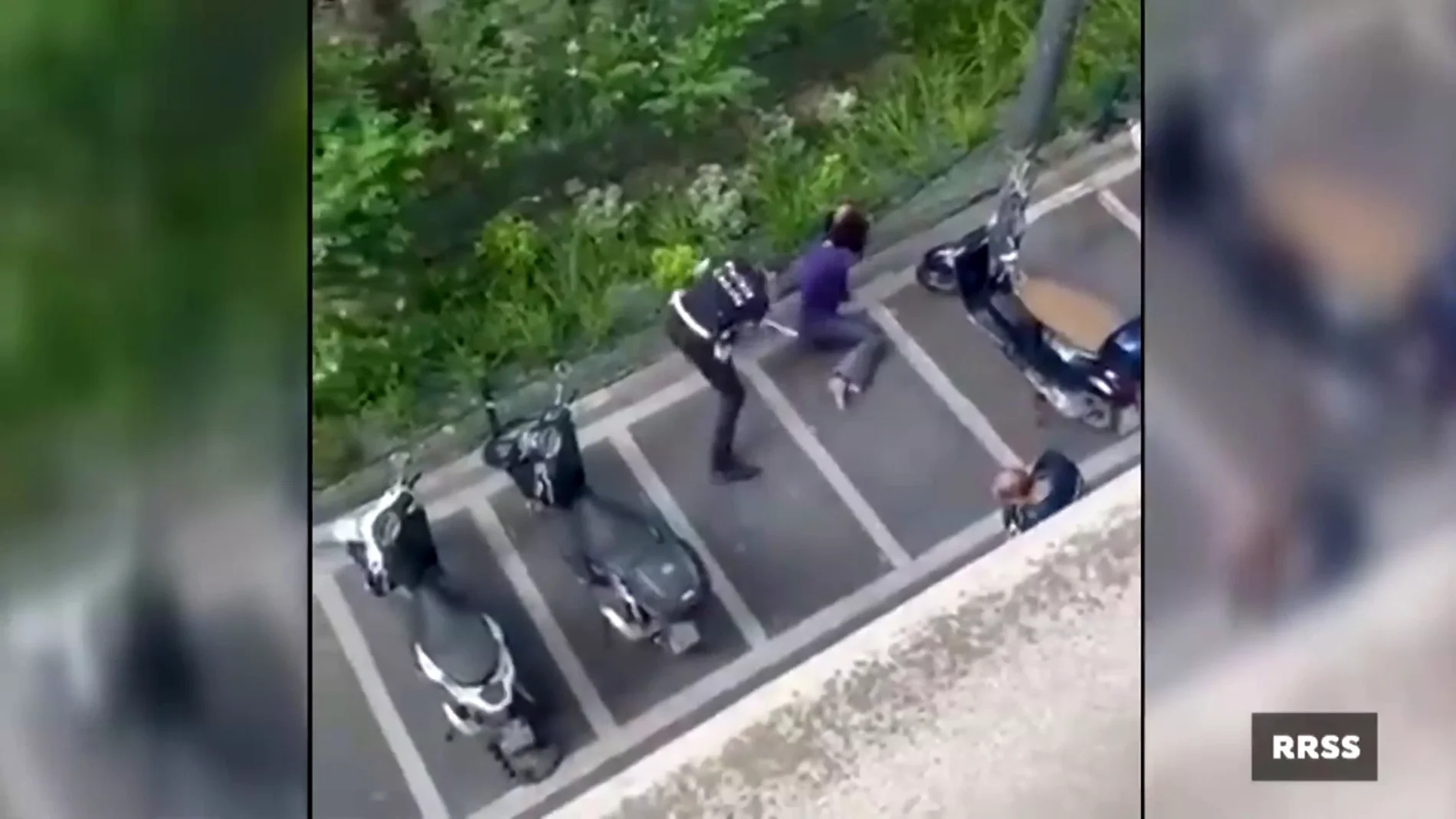 VÍDEO: Varios policía propinan una brutal paliza a una mujer trans en Italia