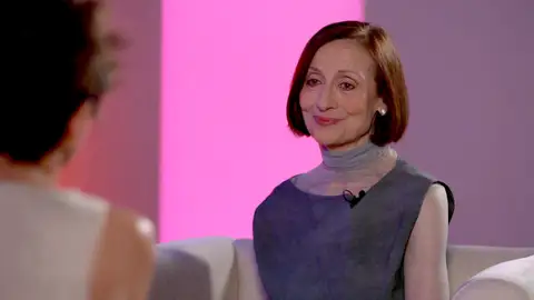 Carmen Elías y su convivencia con el alzhéimer desde hace tres años: "Empecé a no poder continuar con los textos" Carmen Elías y su convivencia con el alzhéimer desde hace tres años: "Empecé a no poder continuar con los textos"