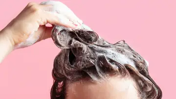 Enjabonar el pelo