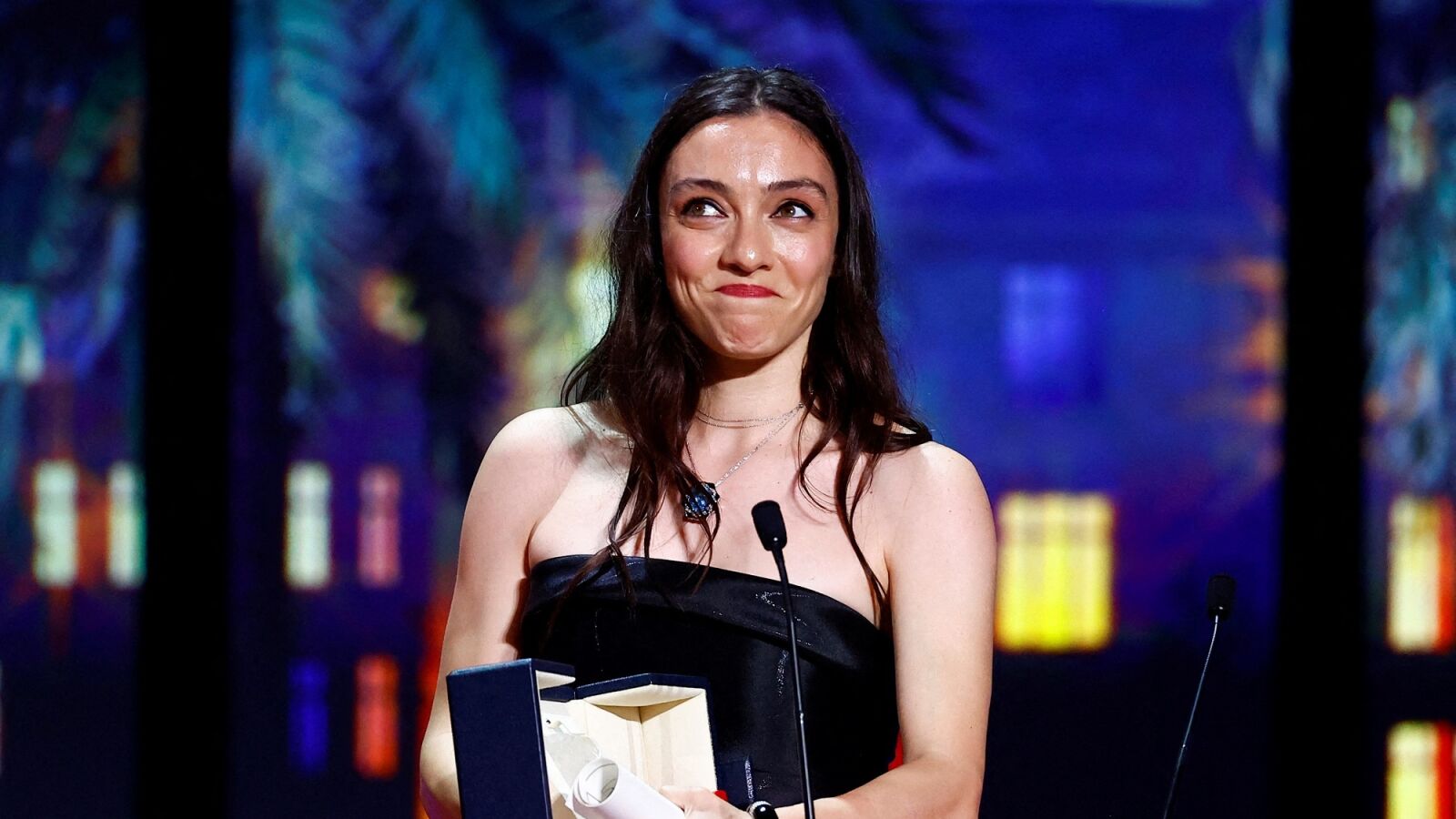 Merve Dizdar, de 'Inocentes' a ser premiada como la mejor actriz en Cannes