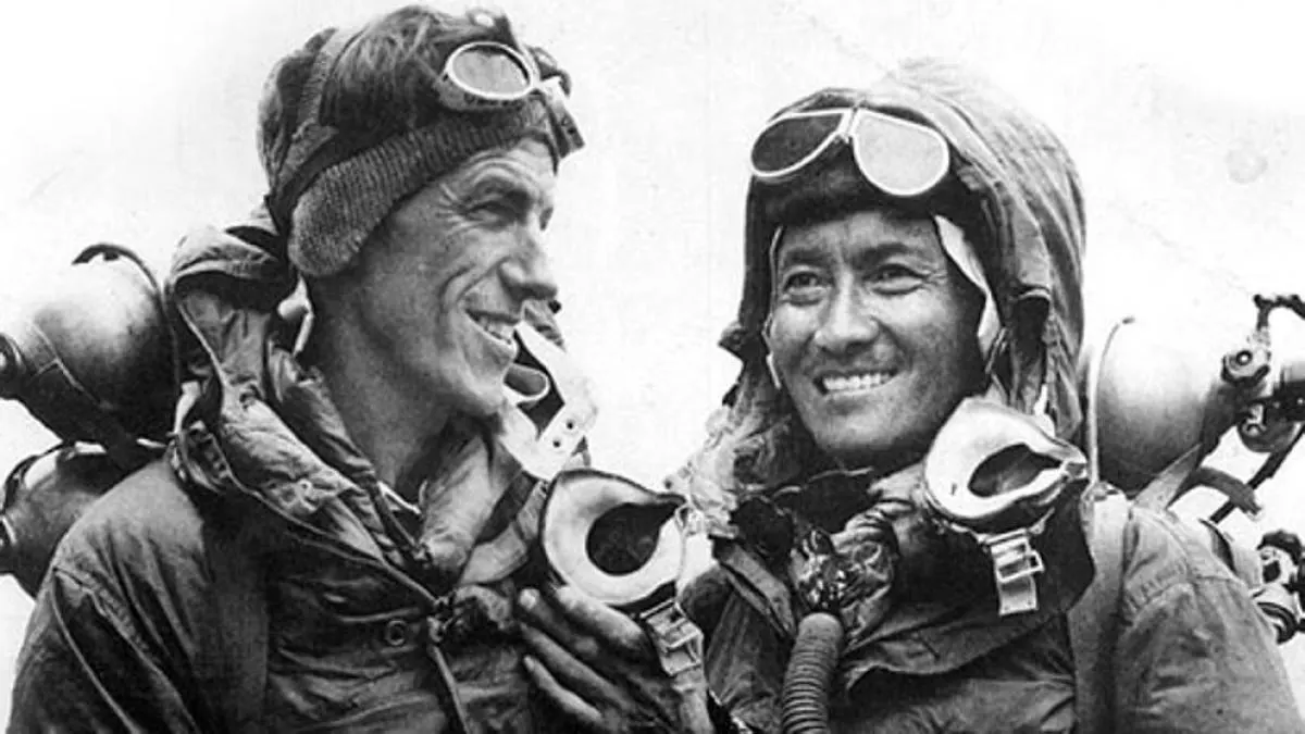 Edmund Hillary y Tenzing Norgay tras bajar del Everest Edmund Hillary y Tenzing Norgay tras bajar del Everest