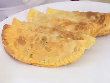 Empanadillas picantes de pollo, el bocado rico y saludable de Karlos Arguiñano Empanadillas picantes de pollo, el bocado rico y saludable de Karlos Arguiñano
