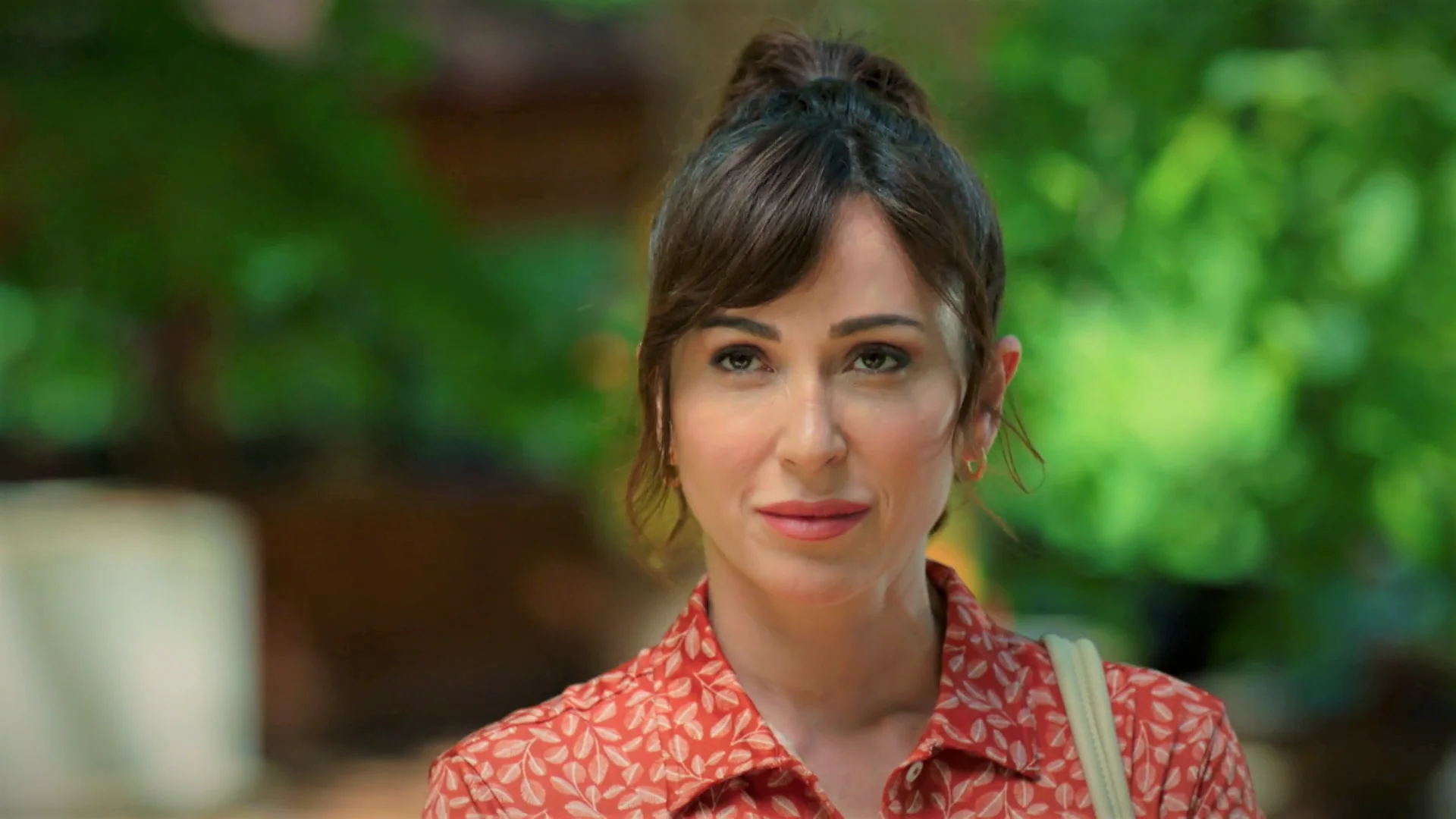 Gönül estropea la sorpresa que Aybike y Oğulcan habían preparado para intentar reconciliar a sus padres Gönül estropea la sorpresa que Aybike y Oğulcan habían preparado para intentar reconciliar a sus padres