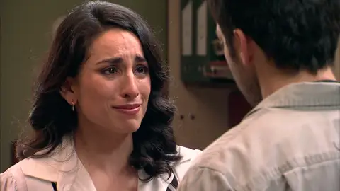 Carballo confiesa a Jorge entre lágrimas que está embarazada: “Tenía que decírtelo” Carballo confiesa a Jorge entre lágrimas que está embarazada: “Tenía que decírtelo”