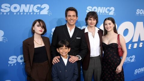 James Marsden con sus tres hijos Jack, Mary Jane y Luca