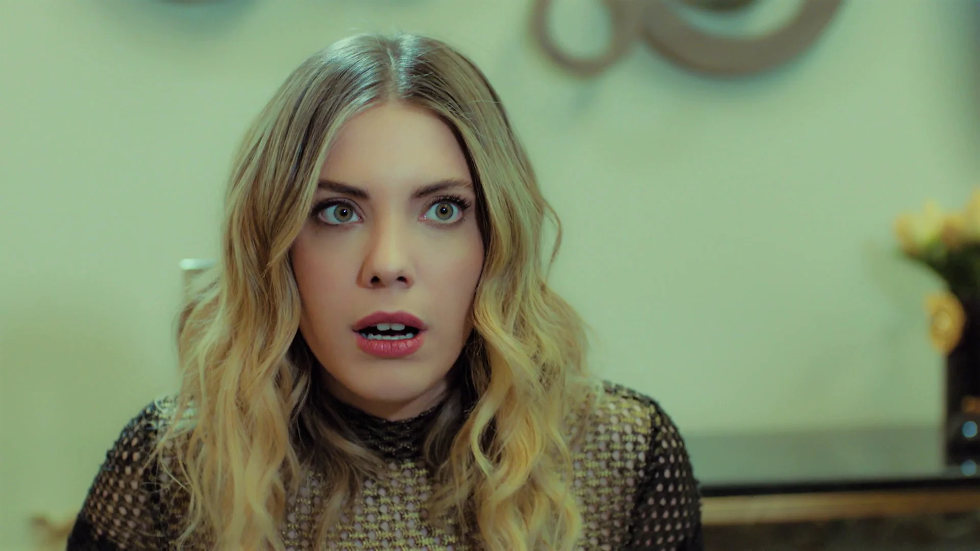 Zehra y Kemal anuncian que vuelven a la mansión Argun… ¡Y Yildiz entra en pánico! Zehra y Kemal anuncian que vuelven a la mansión Argun… ¡Y Yildiz entra en pánico!
