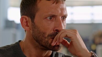 Héctor descubre la gran mentira de Manuela y Paloma: “¡Es Alba Romero!”