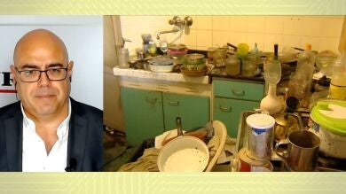 El menor que vivía entre basura en Estepona con su padre y su abuela llevaba 7 años en esta situación