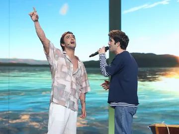 Jadel hace un ‘Juramento eterno de sal’ con Álvaro de Luna: ¡Qué dos románticos! Jadel hace un ‘Juramento eterno de sal’ con Álvaro de Luna: ¡Qué dos románticos!