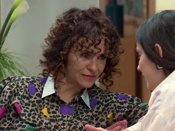 Nieves y Andrea se reconcilian y miran juntas hacia el futuro: “¡Somos las Sanabria contra el mundo!” Nieves y Andrea se reconcilian y miran juntas hacia el futuro: “¡Somos las Sanabria contra el mundo!”