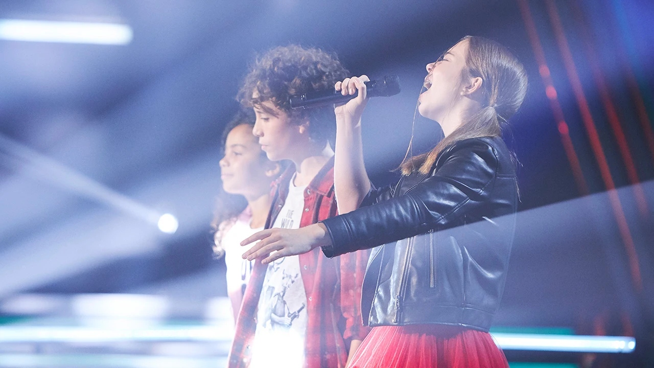 Cecilia, Sara y Aleix hacen vibrar con ‘I don´t want to miss a thing’ en ‘La Voz Kids’