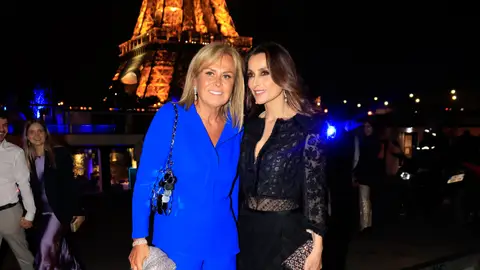 Paloma Cuevas y Rosa Clará en París Paloma Cuevas y Rosa Clará en París