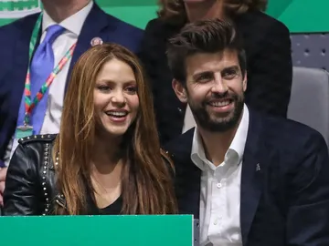 Shakira y Gerard Piqué Shakira y Gerard Piqué