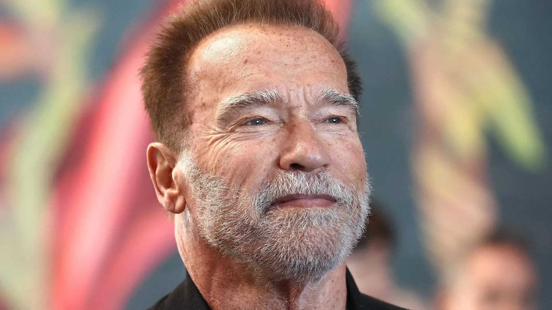Arnold Schwarzenegger comparte un consejo para mantener la