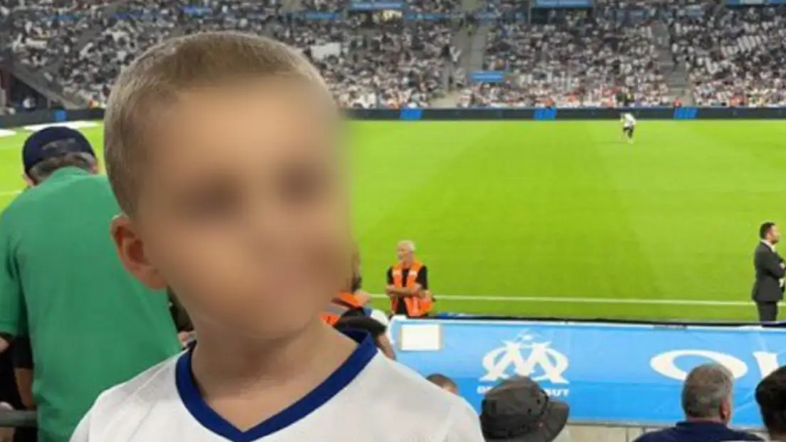 El peque&ntilde;o Kenzo en el estadio