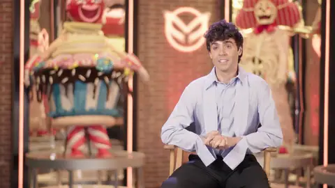 La vida de Javier Ambrossi como investigador de ‘Mask Singer’: “Se te pasa el día viendo a muñecos cantar” La vida de Javier Ambrossi como investigador de ‘Mask Singer’: “Se te pasa el día viendo a muñecos cantar”