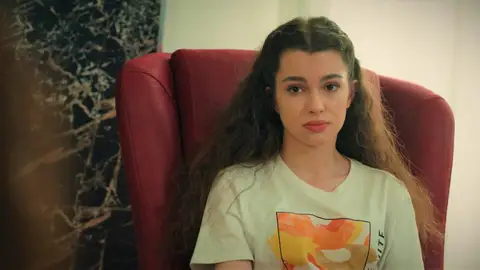 El plan de Süsen para intentar reconciliar a Asiye y a Aybike: ¿Conseguirá que las primas Eren hagan las paces? El plan de Süsen para intentar reconciliar a Asiye y a Aybike: ¿Conseguirá que las primas Eren hagan las paces?