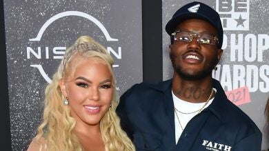 El actor DC Young Fly comparte este vídeo del funeral de la madre de sus hijos, Jacky Oh: 