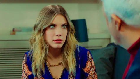 Yildiz vuelve a mentir para no meterse en líos: “Lila se está fijando en Kemal” Yildiz vuelve a mentir para no meterse en líos: “Lila se está fijando en Kemal”