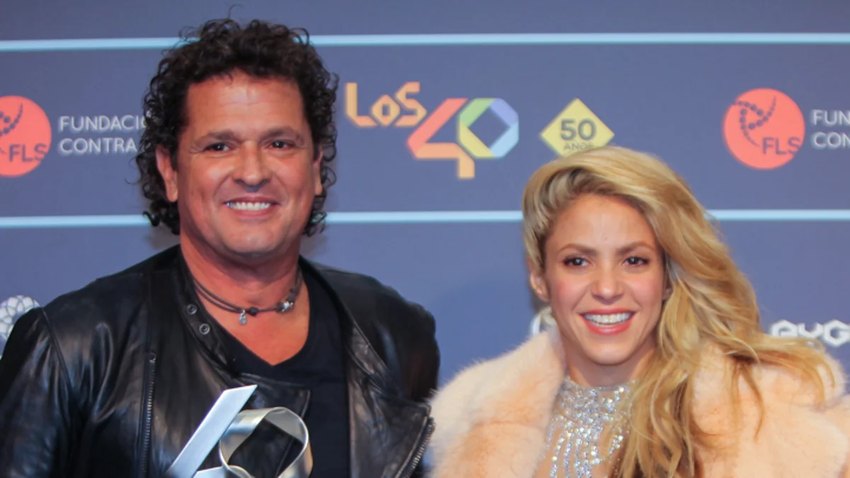 Las críticas que ha recibido Carlos Vives tras decirle "te quiero" a Shakira después de acusarle de haberla traicionado