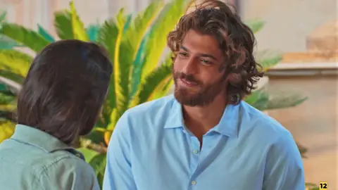 Can Yaman protagoniza ‘Violeta como el mar’, la nueva serie que llegará muy pronto a Antena 3 Can Yaman protagoniza ‘Violeta como el mar’, la nueva serie que llegará muy pronto a Antena 3