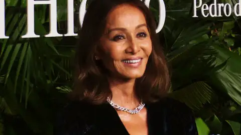 Se avivan los rumores de relación entre Isabel Preysler y Alfonso Díez después de que hayan dormido en el mismo hotel Se avivan los rumores de relación entre Isabel Preysler y Alfonso Díez después de que hayan dormido en el mismo hotel
