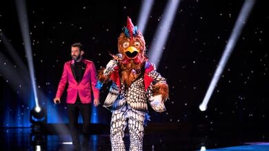 Gallo cacarea ‘La del Pirata Cojo’ de Joaquín Sabina: ¿Se quedará en el corral? 