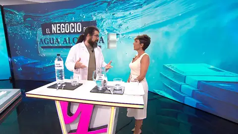 El agua alcalina, el líquido de moda que promete bajar de peso de manera rápida y fácil El agua alcalina, el líquido de moda que promete bajar de peso de manera rápida y fácil