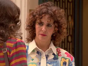 Paola advierte a Nieves sobre Vicente: “No es quien dice ser” Paola advierte a Nieves sobre Vicente: “No es quien dice ser”