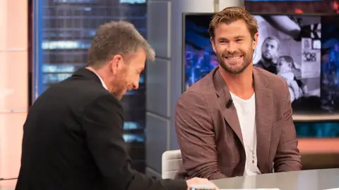 La anécdota que demuestra el lado paternal de Chris Hemsworth: "Mereció la pena" La anécdota que demuestra el lado paternal de Chris Hemsworth: "Mereció la pena"