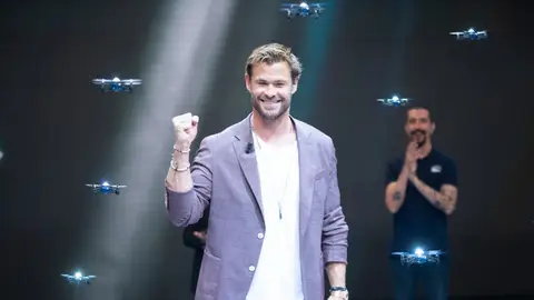 Chris Hemsworth pasa de Thor a 'el señor de los drones': ¡así será el futuro! Chris Hemsworth pasa de Thor a 'el señor de los drones': ¡así será el futuro!