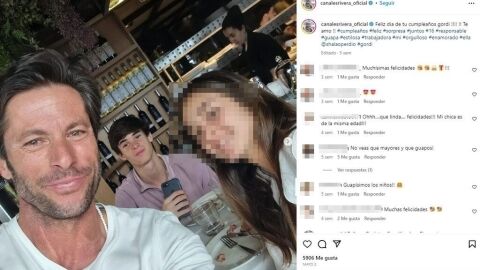 Canales Rivera con sus hijos