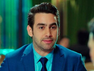 &iexcl;Se masca la tensi&oacute;n en la cena entre Emir y los padres de Lila! &iquest;Le dar&aacute;n el visto bueno a la pareja?