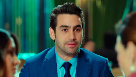 ¡Se masca la tensión en la cena entre Emir y los padres de Lila! ¿Le darán el visto bueno a la pareja? ¡Se masca la tensión en la cena entre Emir y los padres de Lila! ¿Le darán el visto bueno a la pareja?