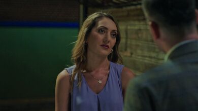 Aylin le deja las cosas claras a Osman: “Quizá no estamos divorciados, pero lo nuestro ya acabó” 