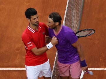 Djokovic y Nadal en la final de Roma 2021