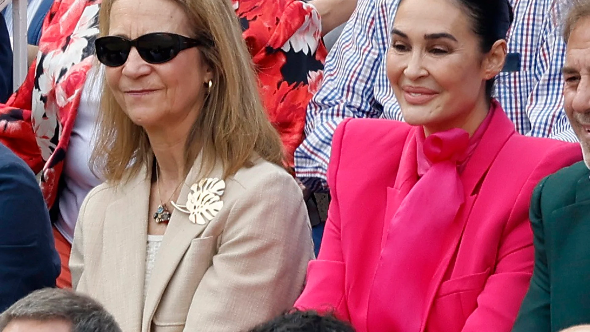 La infanta Elena y Vicky Mart&iacute;n Berrocal