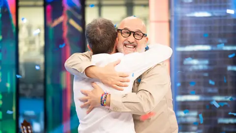 El surrealista debate entre Pablo Motos y Javier Cámara: ¿Quién es más "tocapelotas"? El surrealista debate entre Pablo Motos y Javier Cámara: ¿Quién es más "tocapelotas"?