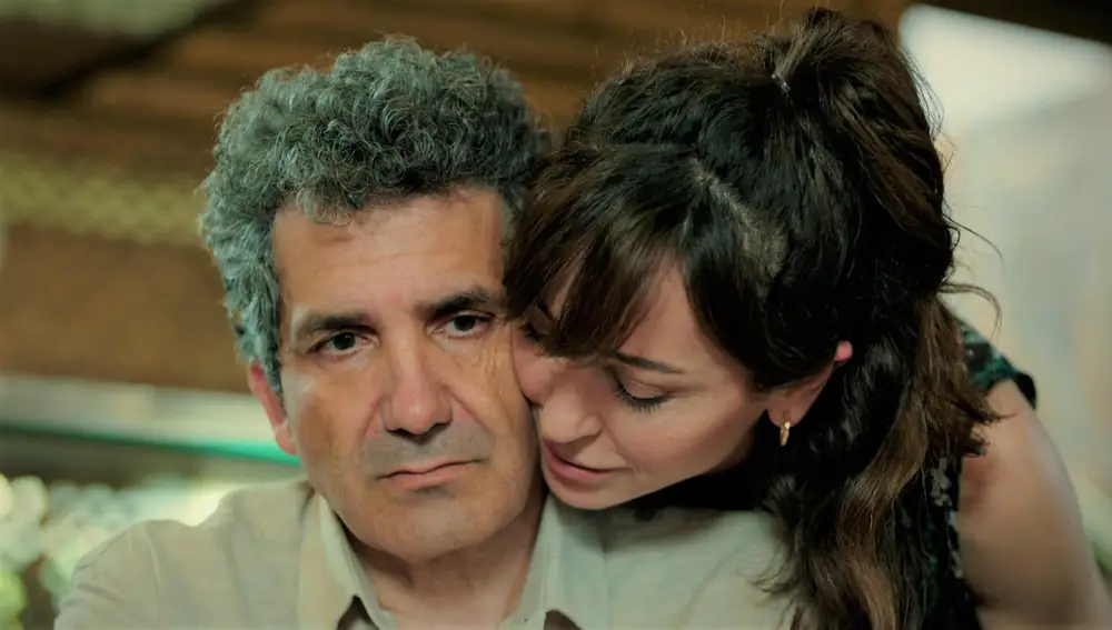 Gönül y Orhan en Hermanos Gönül y Orhan en Hermanos