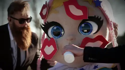 Las pistas de Bebé: “La gente mayor es muy pesada” Las pistas de Bebé: “La gente mayor es muy pesada”