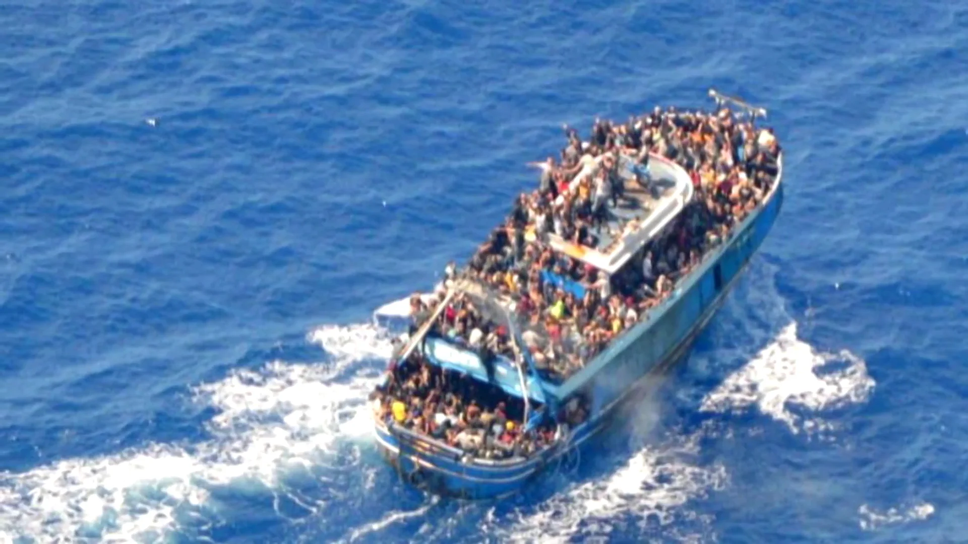 El pesquero que naufragó en Grecia El pesquero que naufragó en Grecia