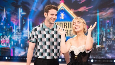 Disfruta de la entrevista completa a Clara Galle y Julio Peña en 'El Hormiguero'